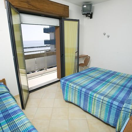 Hotel Semprini Bellaria-Igea Marina Bagian luar foto