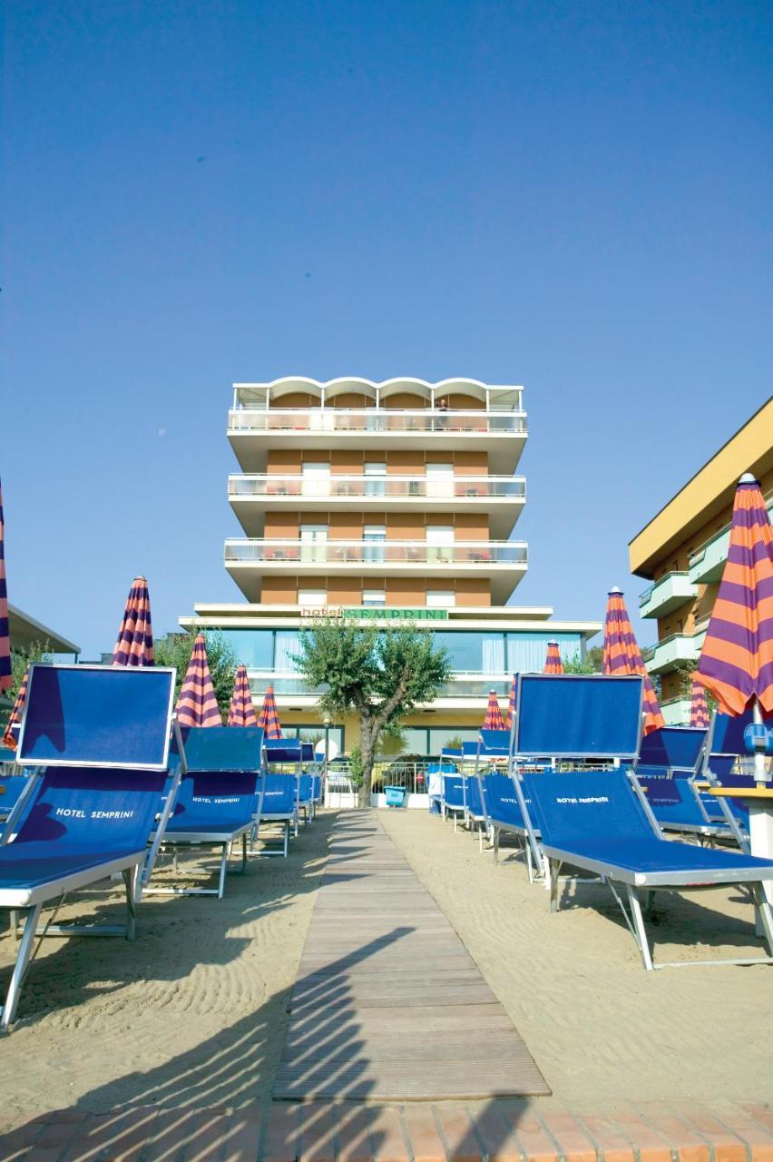 Hotel Semprini Bellaria-Igea Marina Bagian luar foto