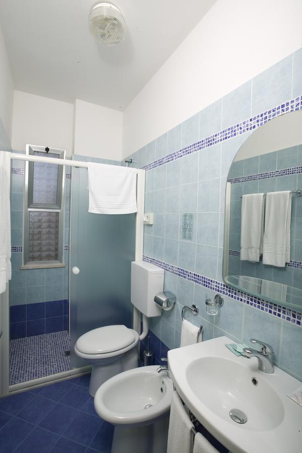 Hotel Semprini Bellaria-Igea Marina Bagian luar foto